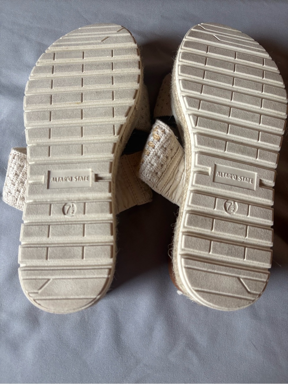 Altar’d State Woven Crochet Double-Strap Slide Platform Sandals in Cream and Tan - Picture 2 of 5